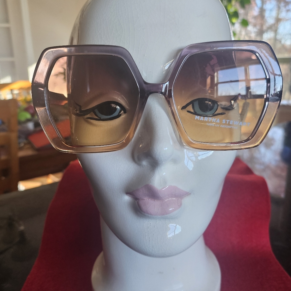 Martha Stewart Oversized Square Sunglasses MS 167-LIND 100% UV Absorptive